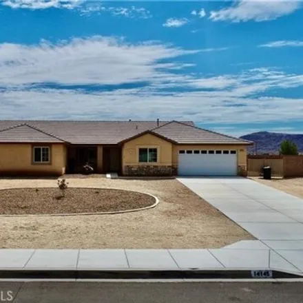 Buy this 5 bed house on 14171 Fresian Avenue in Apple Valley, CA 92307