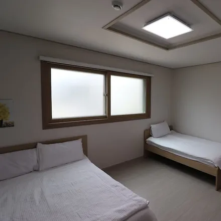 Rent this studio house on 8-1 in Baengnyeon-ro 9beon-gil, Jung-gu