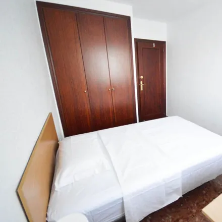 Image 6 - Carrer d'Albalat dels Tarongers, 46022 Valencia, Spain - Room for rent