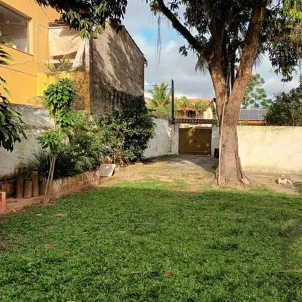 Buy this 3 bed house on Rua Doutor Francisco Cazes in Cafubá, Niterói - RJ