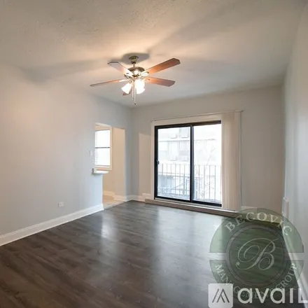 Image 7 - 4520 N Clarendon Ave, Unit 205 - Apartment for rent
