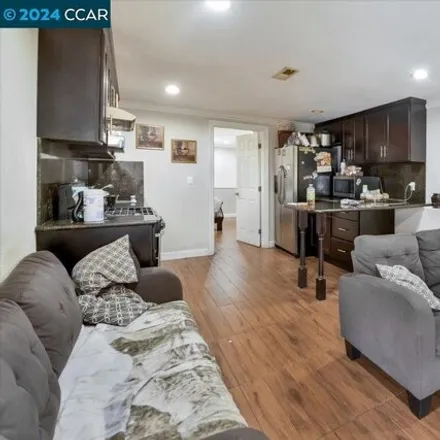 Image 5 - 1151 Hollister Ave, San Francisco, California, 94124 - House for sale