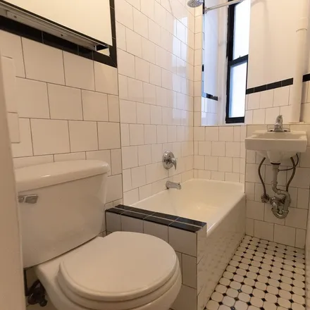 Rent this 2 bed apartment on 215 East 77th Street in New York, NY 10075