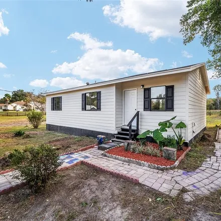 Buy this 3 bed house on 4521 Southeast 98th Lane in Belleview, Marion County