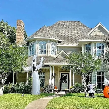 Rent this 4 bed house on 6404 Mission Ridge Road in Plano, TX 75023