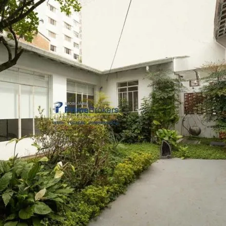 Rent this 5 bed house on Rua Caiubi 1556 in Perdizes, São Paulo - SP