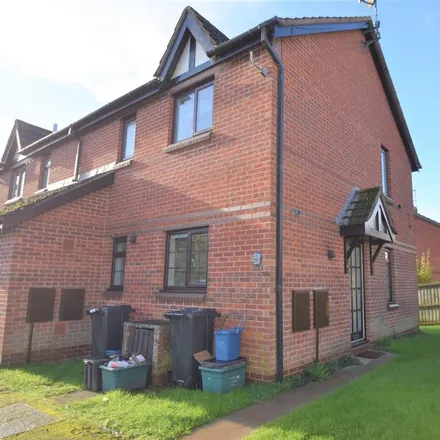 Image 1 - 29-32 Ploudal Road, Cullompton, EX15 1TB, United Kingdom - Duplex for rent