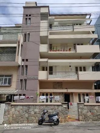 Image 1 - Banjara Hills Road Number 10, Banjara Hills, Hyderabad - 500034, Telangana, India - House for rent