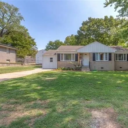 Image 4 - 307 South 22nd Street, Collinsville, OK 74021, USA - House for sale