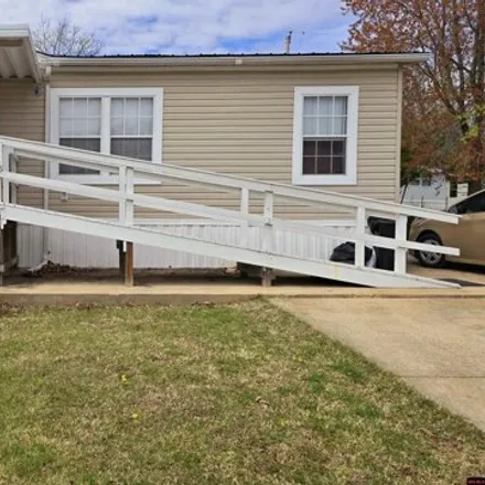 Buy this studio apartment on 32 Hal Drive in Mountain Home, AR 72653
