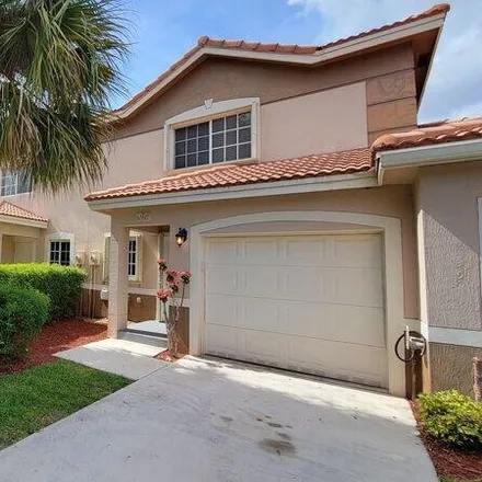 Rent this 3 bed townhouse on FL