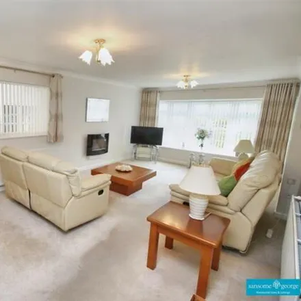 Image 2 - Wintringham Way, Purley on Thames, RG8 8BG, United Kingdom - House for sale