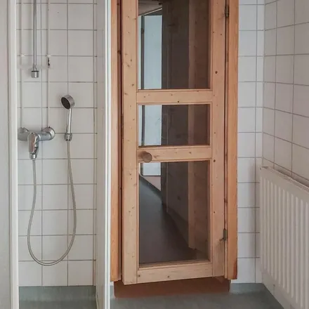Rent this 2 bed apartment on Kenraalintie in 37630 Valkeakoski, Finland