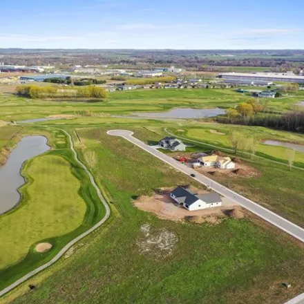 Image 9 - Royal Saint Patrick's Golf Links, 201 Royal Saint Pat's Drive, Wrightstown, Outagamie County, WI 54180, USA - House for sale