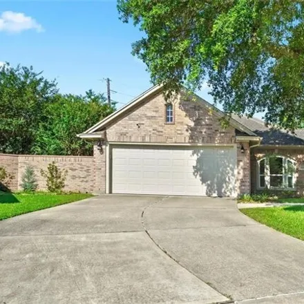Rent this 3 bed house on Elmstone Court in Houston, TX 77345