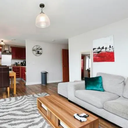 Image 5 - Cameronian Square, Worsdell Drive, Gateshead, NE8 2DB, United Kingdom - Apartment for sale