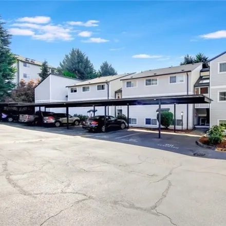 Buy this 2 bed condo on 15210 Macadam Road South in Tukwila, WA 98188
