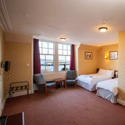 Image 3 - The Stromness Hotel, Victoria Street, Stromness, KW16 3AA, United Kingdom - Room for rent