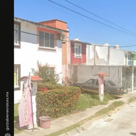 Buy this 2 bed house on Calle Girasoles in Fraccionamiento Blancas Mariposas, 86170