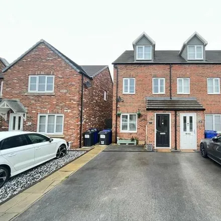 Image 1 - unnamed road, Rossington, DN4 7FR, United Kingdom - Townhouse for sale