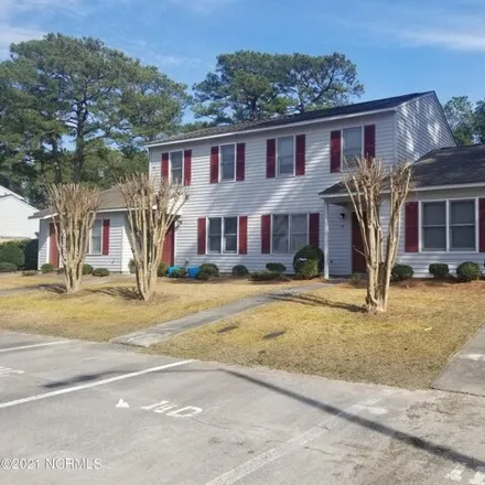 Image 2 - 191 Port Drive North, Swansboro, NC 28584, USA - Townhouse for rent