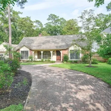 Buy this 5 bed house on 833 Oak Valley Drive in Hunters Creek Village, Harris County