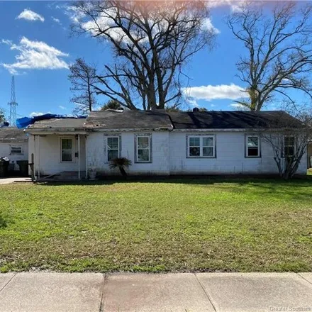 Buy this 3 bed house on 207 Lucille Street in Lake Charles, LA 70601