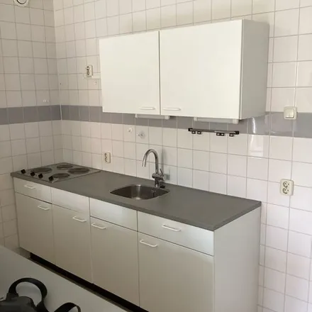 Rent this 2 bed apartment on Willem III straat 104 in 2552 BS The Hague, Netherlands