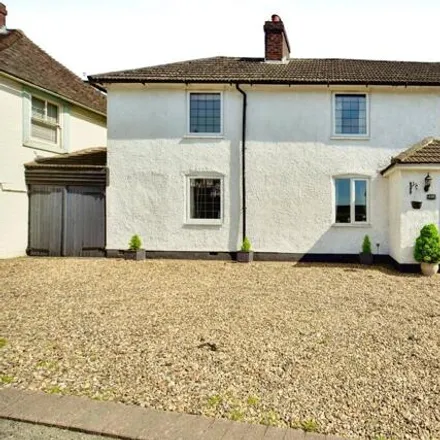 Buy this 4 bed house on Bricklayers Arms in 440 New Hythe Lane, Ham Hill