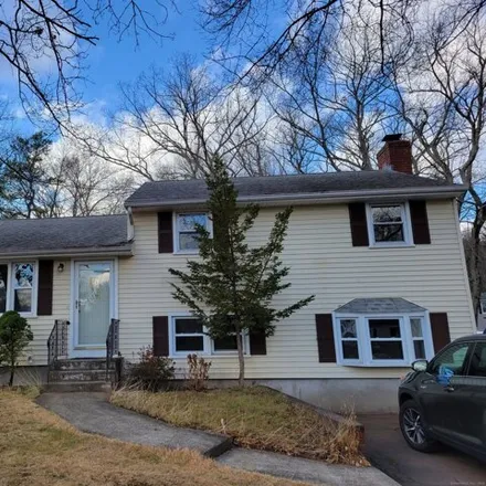 Rent this 3 bed house on 169 Pool Rd in North Haven, Connecticut