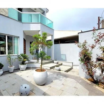 Buy this 4 bed house on Alameda das Oliveiras in Demarchi, São Bernardo do Campo - SP