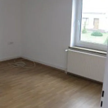 Rent this 3 bed apartment on Fröhdener Siedlung 24 in 14913 Jüterbog, Germany