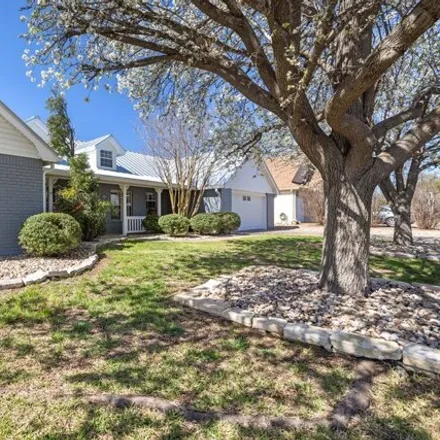 Image 3 - 609 West Hackberry Street, Fredericksburg, TX 78624, USA - House for sale