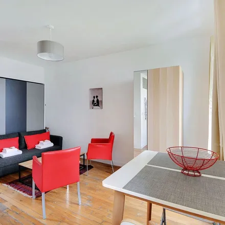 Image 2 - 29 Rue de Meaux, 75019 Paris, France - Apartment for rent