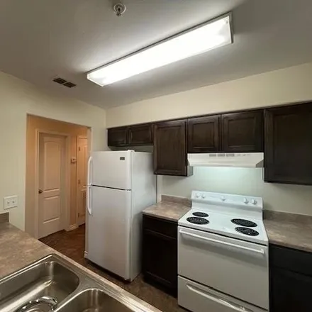 Image 5 - 1218 East Lyon Street, Laredo, TX 78040, USA - Apartment for rent