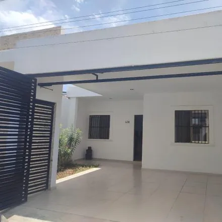 Rent this 2 bed house on Calle 19 in 97206 Mérida, YUC