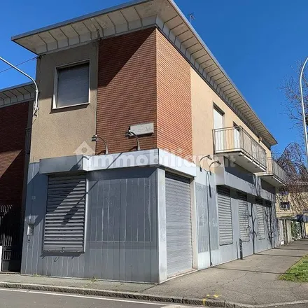 Rent this 2 bed apartment on Via Catullo Gaio Valerio in 21052 Busto Arsizio VA, Italy
