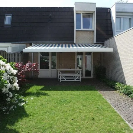 Rent this 2 bed apartment on Ridderzaal 63 in 5653 RD Eindhoven, Netherlands