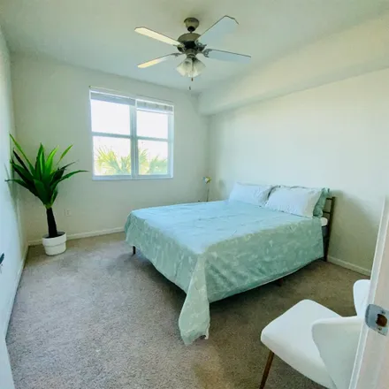 Rent this 1 bed room on 1047 Northeast 11th Avenue in Fort Lauderdale, FL 33304