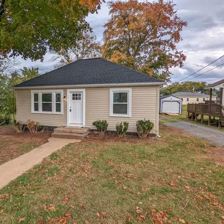 Buy this 2 bed house on 1123 Jackson Street in Belle Parc, Culpeper