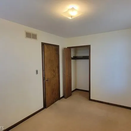 Rent this 2 bed apartment on 3243 Van Alstyne Boulevard in Wyandotte, MI 48192