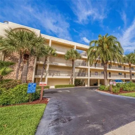 Buy this 1 bed condo on 3421 Gulf Boulevard in Belleair Beach, Pinellas County