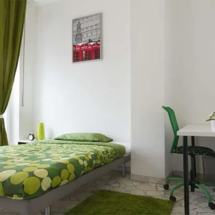 Image 3 - Via Cristoforo Gluck 40, 20125 Milan MI, Italy - Apartment for rent