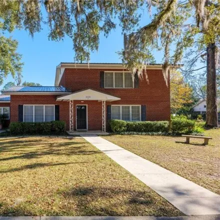 Buy this 5 bed house on 426 Southwest Macon Street in Madison, FL 32340