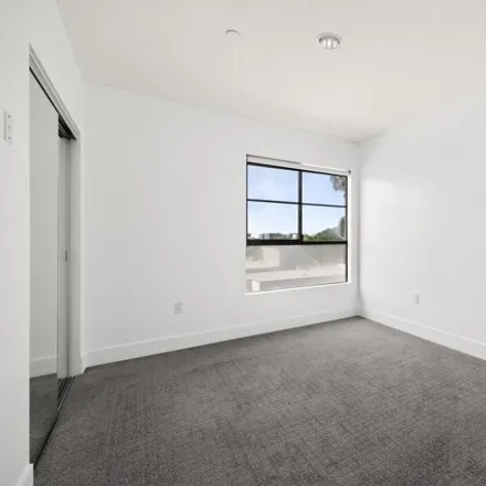 Image 8 - NRG UPGRADE, 960 North Alfred Street, Los Angeles, CA 90069, USA - Condo for sale