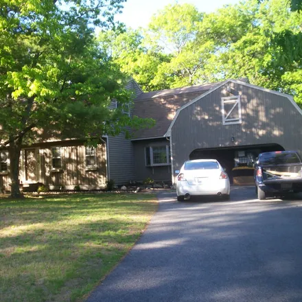 Rent this 2 bed apartment on Plainville