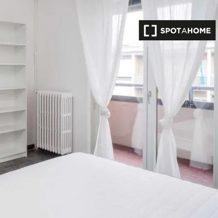 Rent this 3 bed room on Via Luca Ghini in 20141 Milan MI, Italy