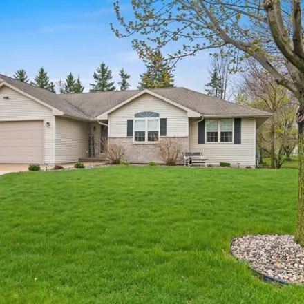 Buy this 4 bed house on 1947 Cross Creek Circle in De Pere, WI 54115