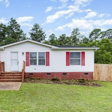 Buy this studio apartment on 437 W Northpoint Rd in Spring Lake, North Carolina