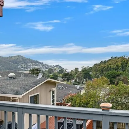 Buy this 3 bed house on 1075 Zamora Drive in Pacifica, CA 94044